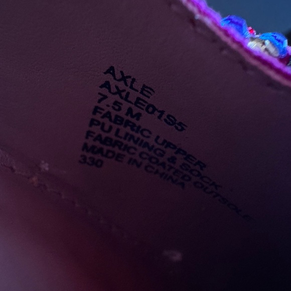 Betsey Johnson Fuchsia Axle Heels with Colorful Bow Embellishments Size 7.5 - Picture 11 of 11